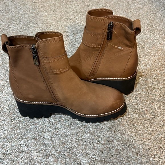 NEW! Dagger Waterproof Nubuck Leather Booties - Size 8.5 - Picture 9 of 13
